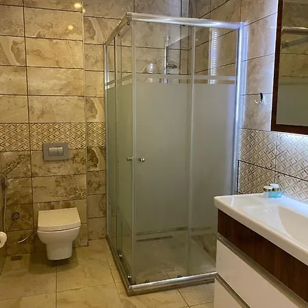 Likosuite Hotel *