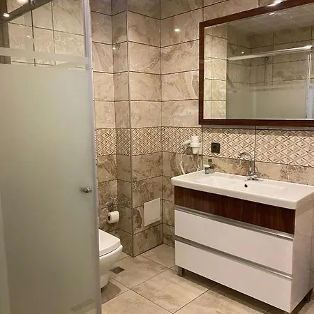 Hotel Likosuite *