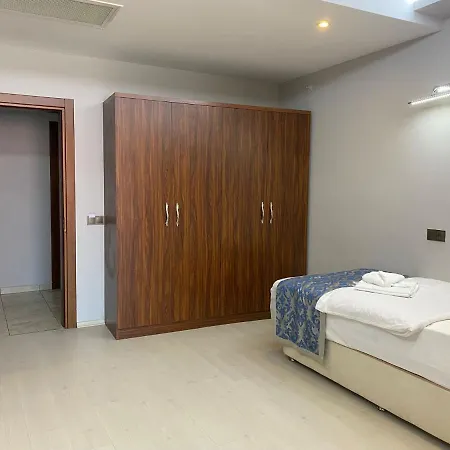 Likosuite Hotel *